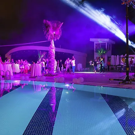 Отель Diamond Elite & - Adults Only 5*